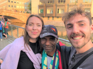 Annika Häberlein und Clemens Rachinger begleiteten Bati beim Nürnberger Kirchentag